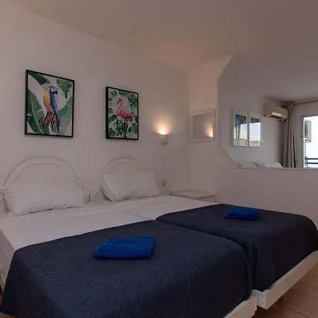 Apartment Santa Maria 107 - Studio With Pool And Sea Views