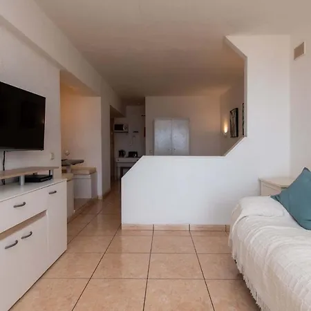 Santa Maria 107 - Studio With Pool And Sea Views